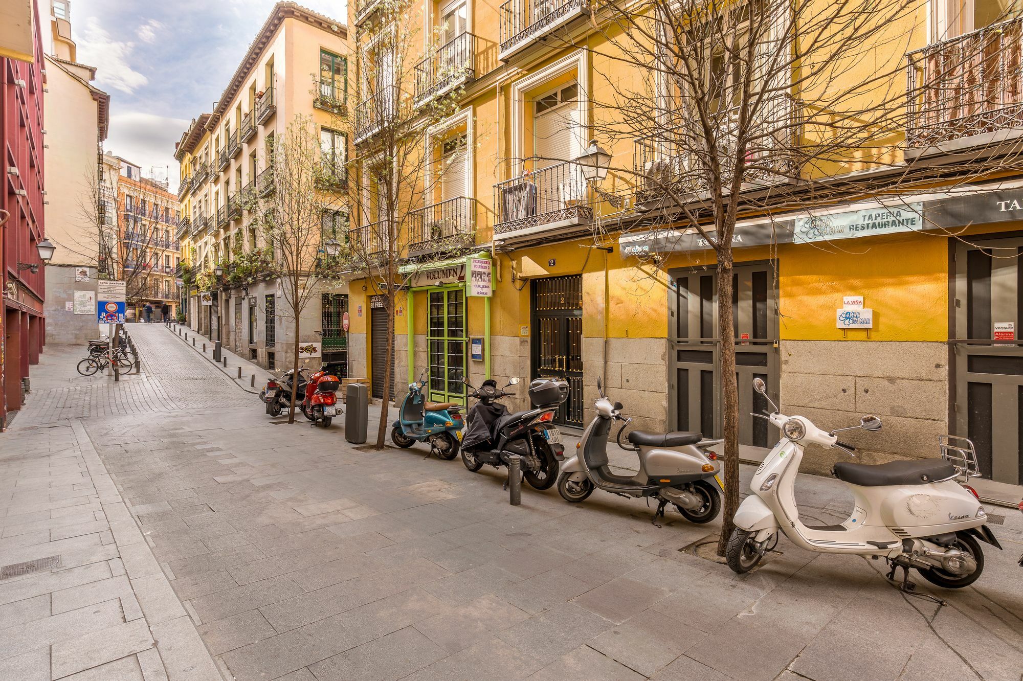 Met Casa de hóspedes Madri